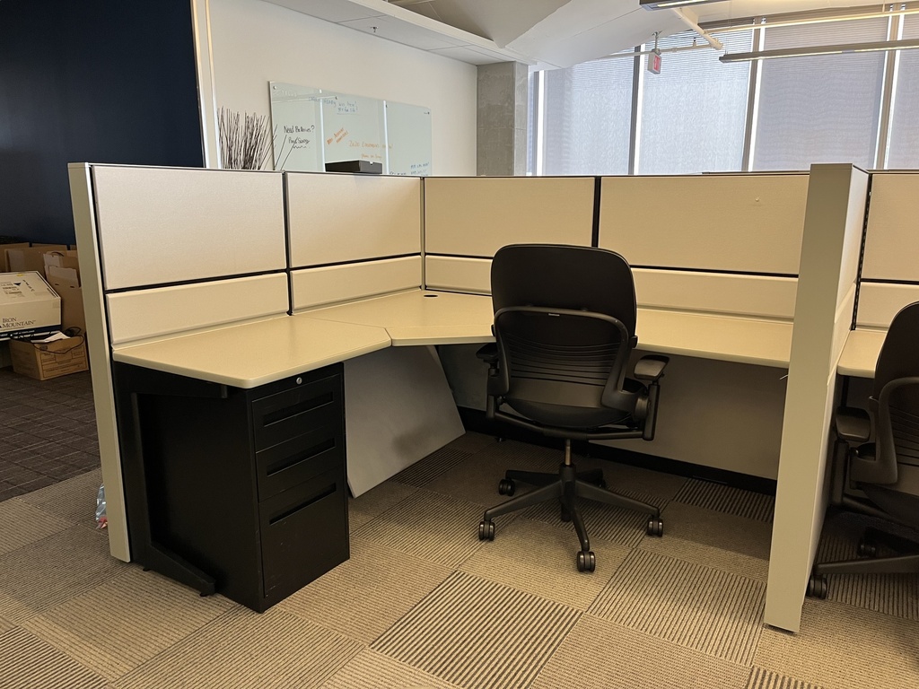 Workstations and Peds