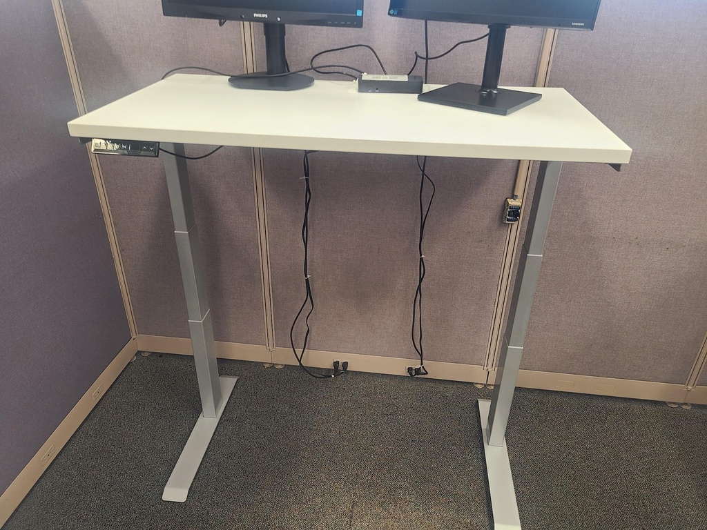 Height Adjustable Table