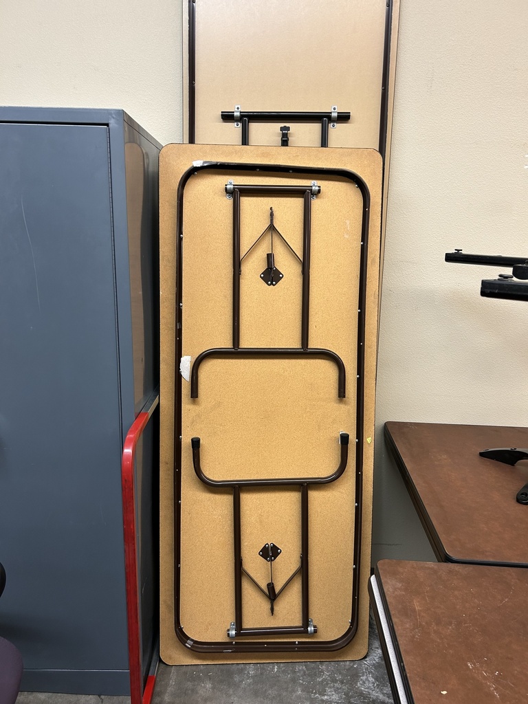 Folding Tables (2x12)