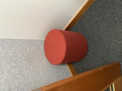 Ottoman - red