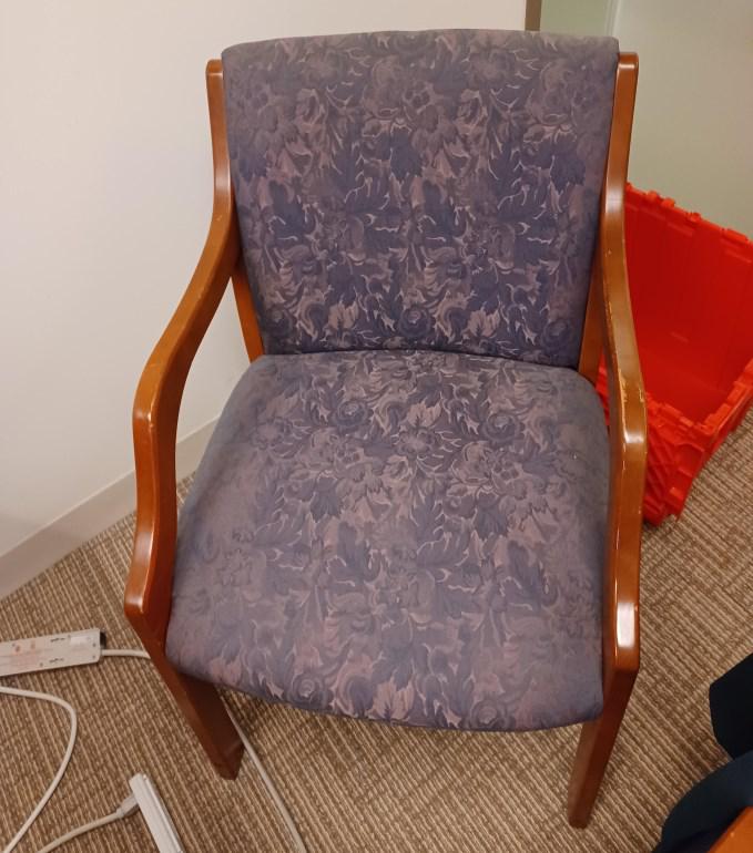 Guest Gray/Pink Chair