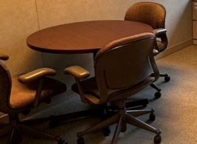 Office chair, misc.