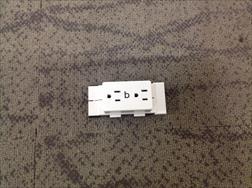 +15 Amp Receptacle 4 Circuit, Duplex, C
ircuit B Single