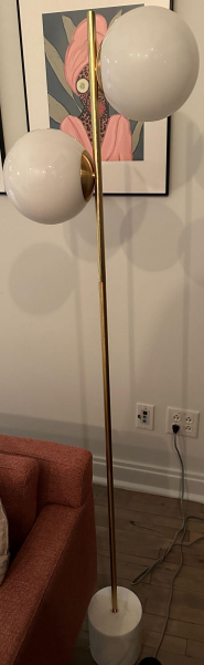 Lamp w/ two bulbs