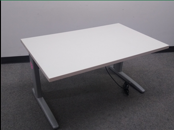 KI, 30x48 elec, White, base included- height adjustable desk