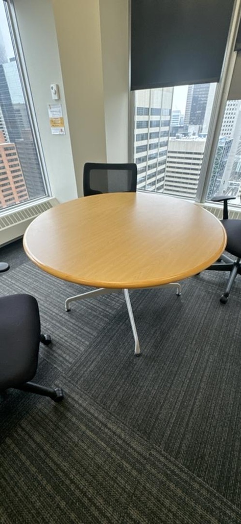 48" Round Meeting Table, Maple, 96" x 48" x 41"