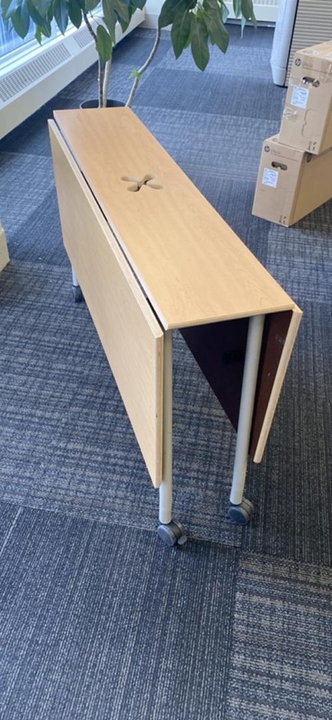 Herman Miller Dual Leaf Table, Maple, 20" x 15" x 12"