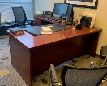 Bureau en forme de L