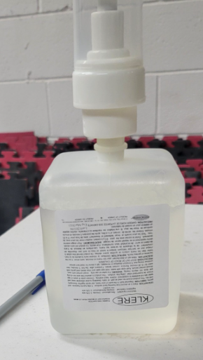 Box of expired hand sanitizer, 1 L - 4 per box