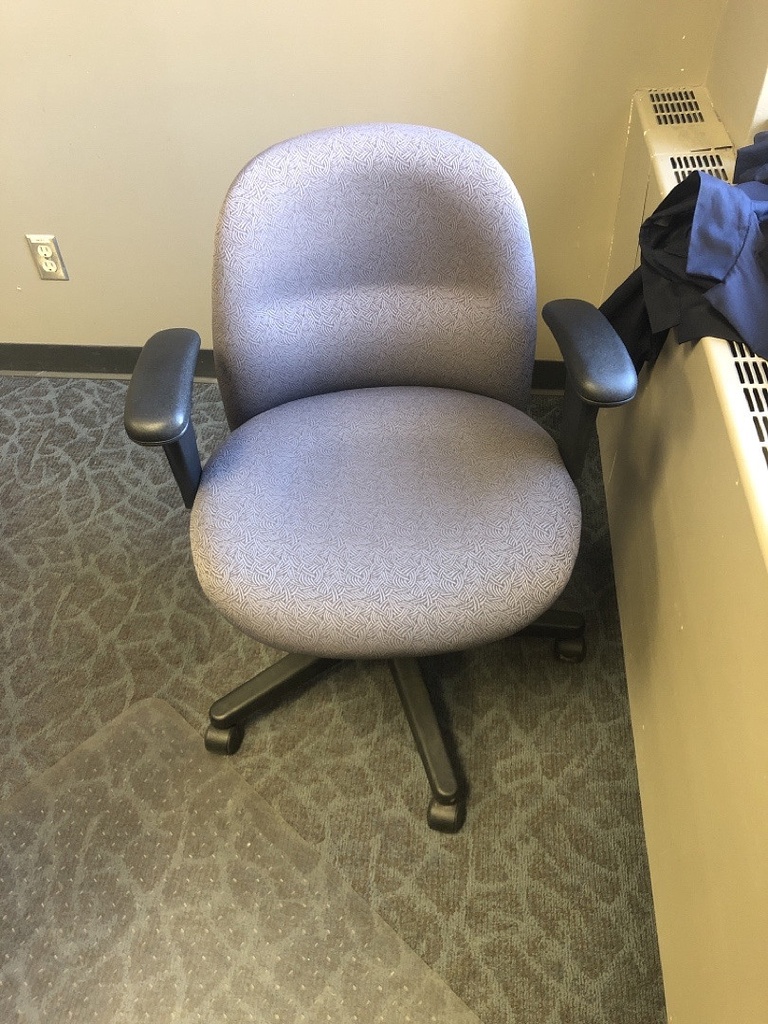 Task Chair with Arms 