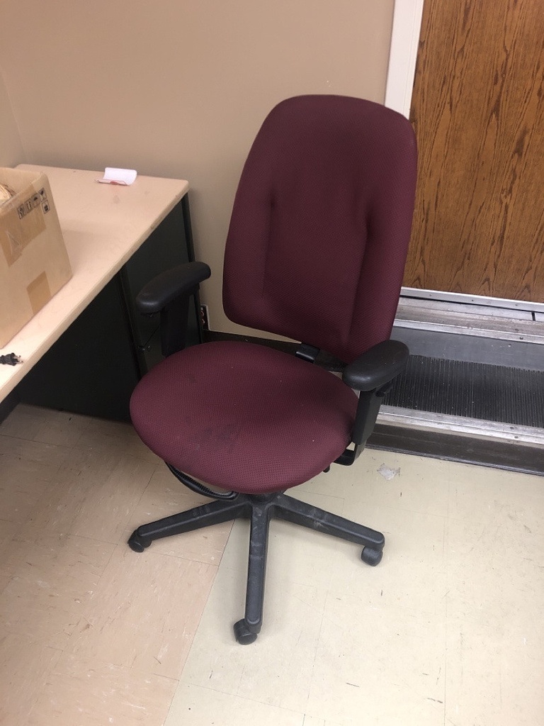 Task Chair with Arms 