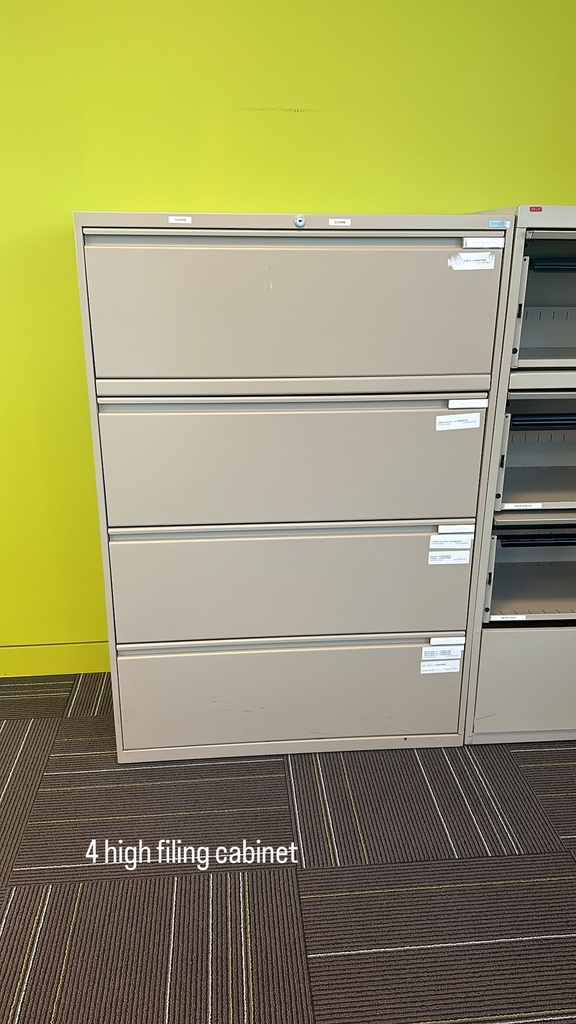 4-Drawer filing cabinet