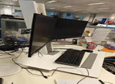 Computer Stand for Two (2) Monitors | 可容纳两 (2) 台显示器的电脑支架