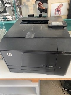Black HP printer