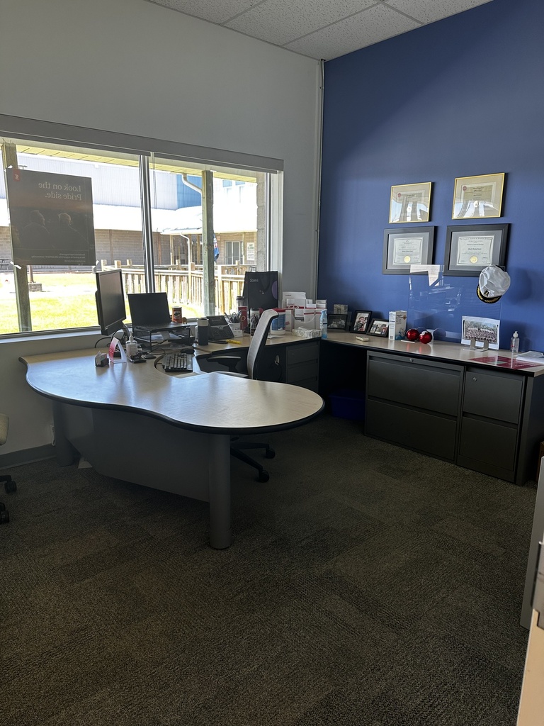 U-Shape Desk