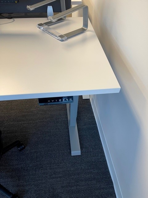 Desk Makers Sit Stand Desk (72x30)
