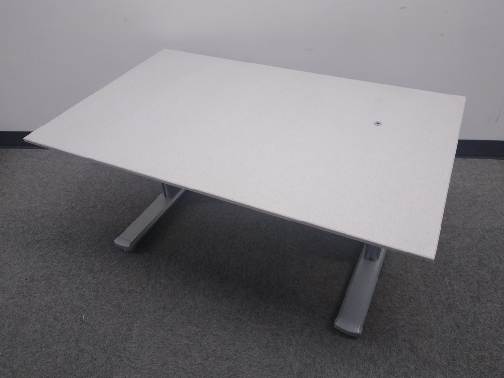 Steelcase Manual Crank Height Adjustable Desk (42x30)