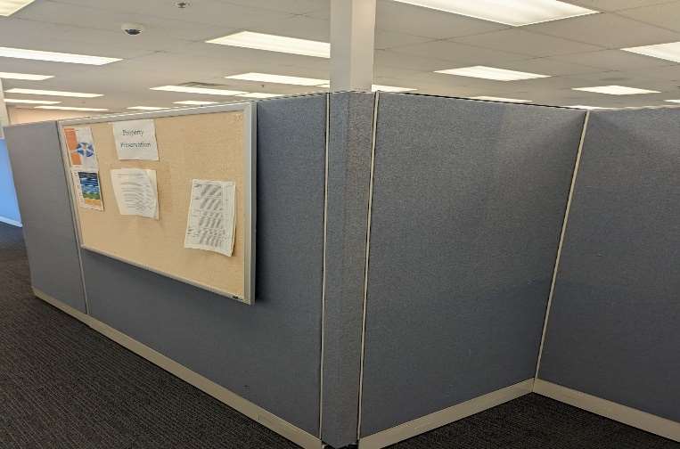 STEELCASE POWER 
POLES 2-WAY 
CONNECTION