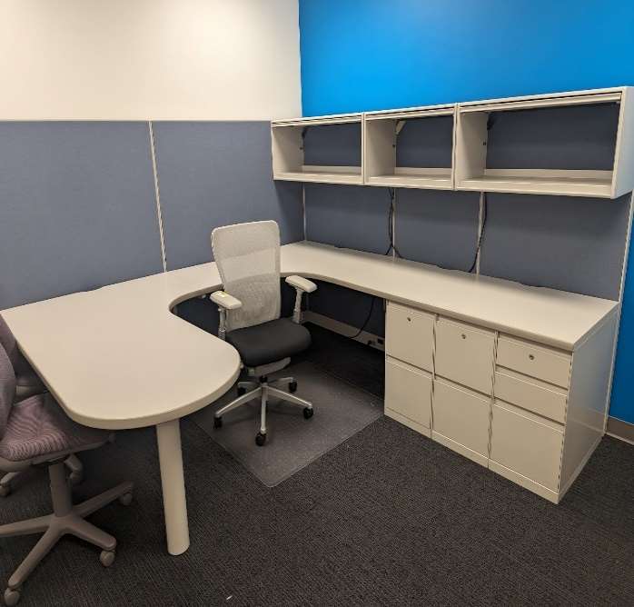 STEELCASE PRIVATE 
OFFICE/SUPERVISOR 
STATIONS