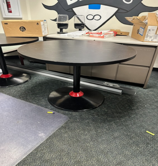 36' round table