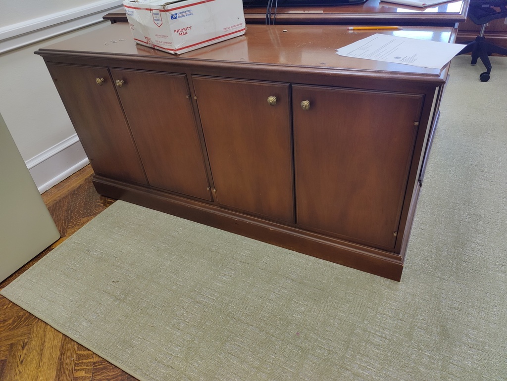Credenza (short) 60x19x29