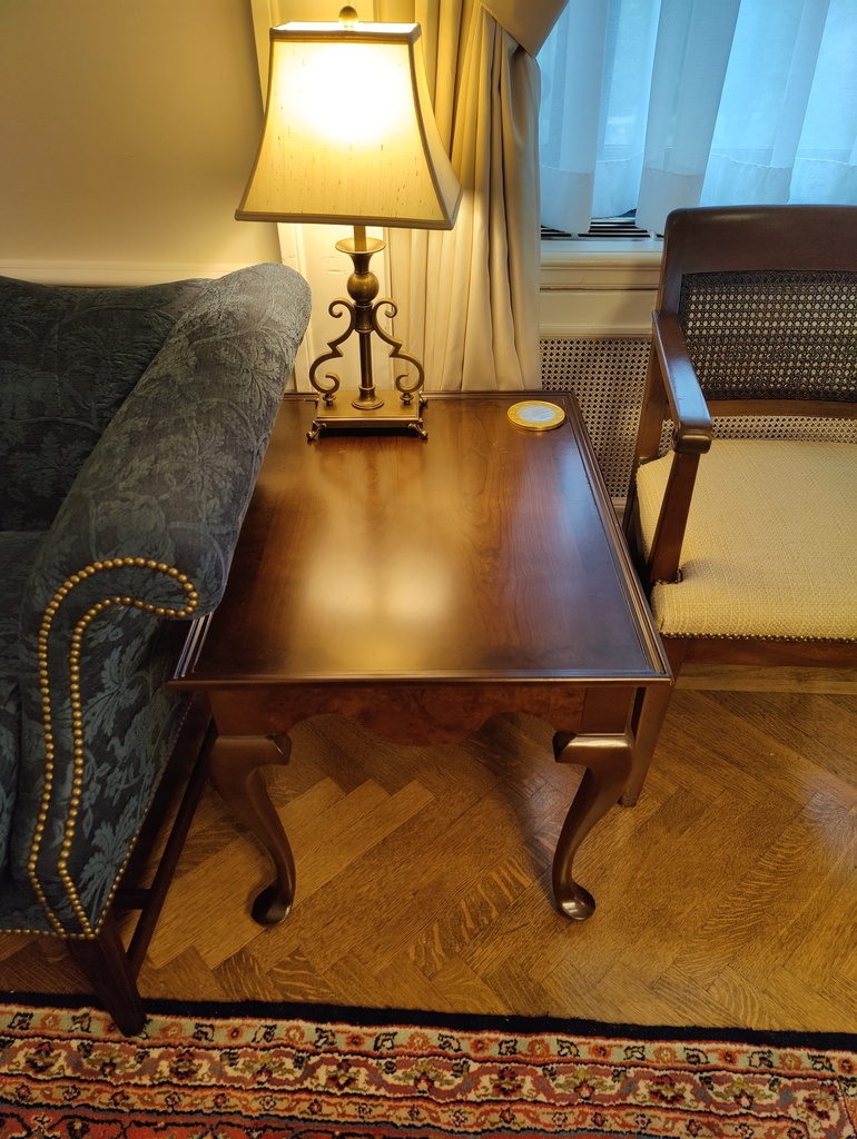 End Table 22x29x24