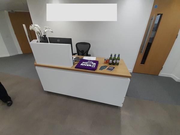 Reception desk