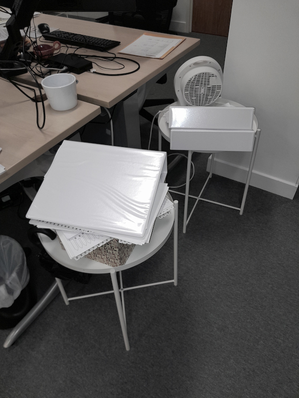 Small white table/stand