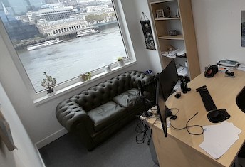 Green leather button 2-seater sofa