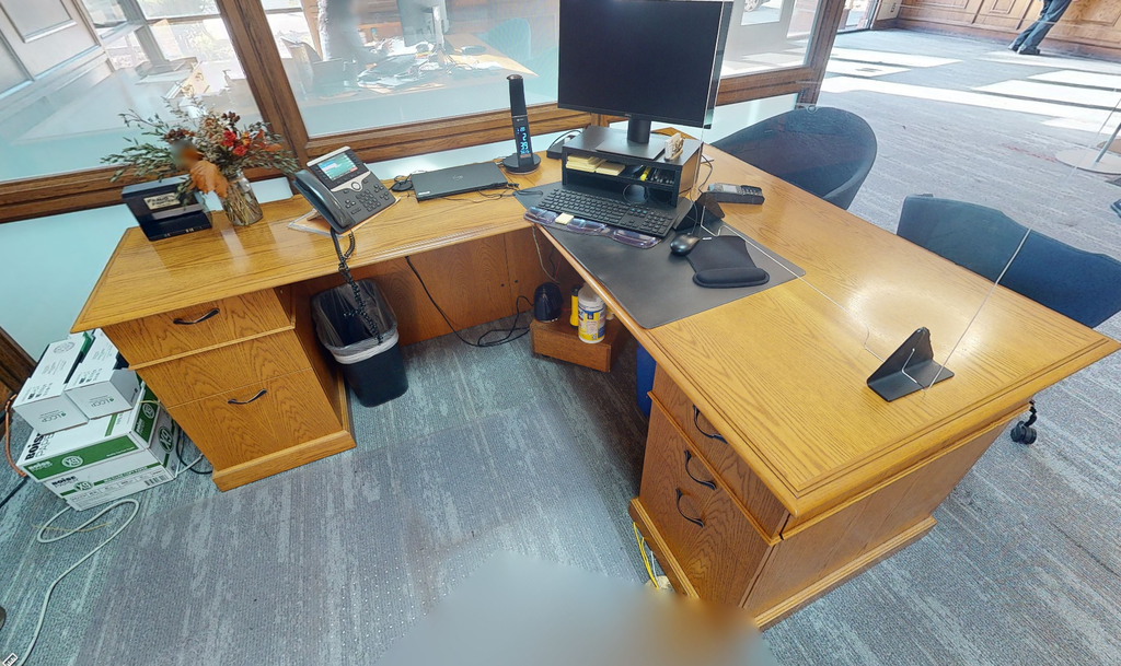 L-Shape Desk 2