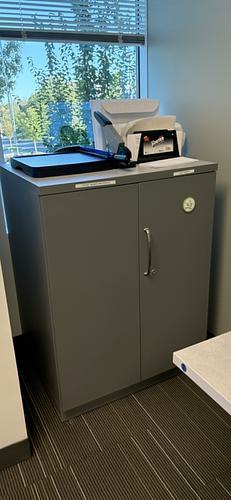 Metal Storage Cabinet (30x24x40)