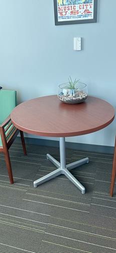 Round Table (36x29)