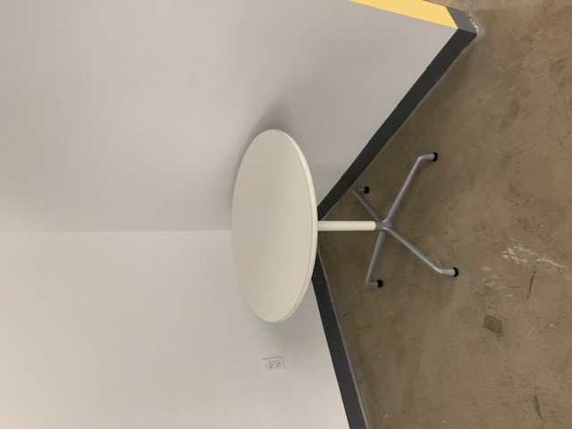 Round White Tables
