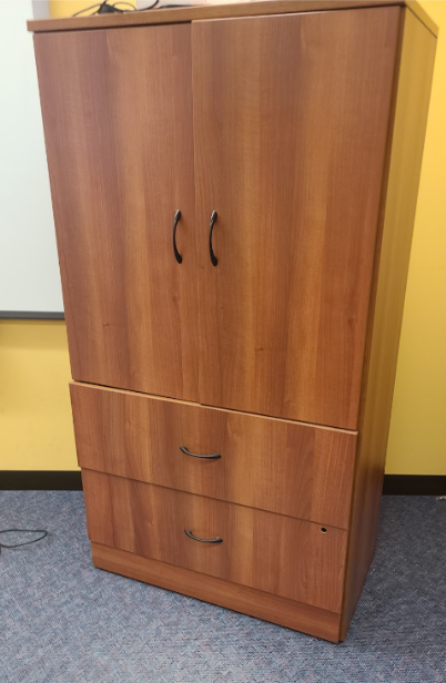 Armoire de rangement en bois - 36"x20"x65" de hauteur