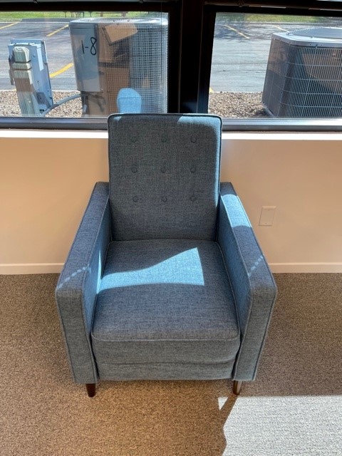 Blue Single Recliner 