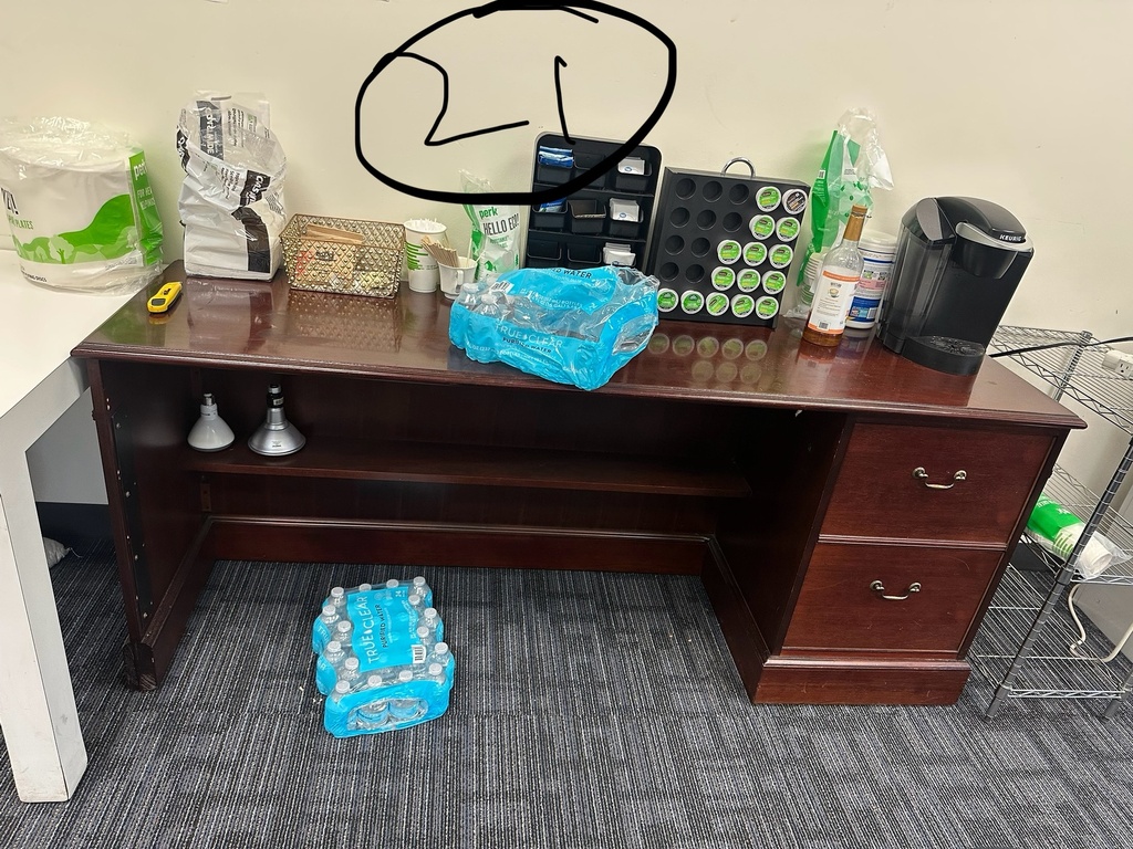 Desk - 1 ped