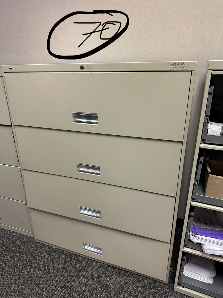 File Cabinet - 4 Drawer beige