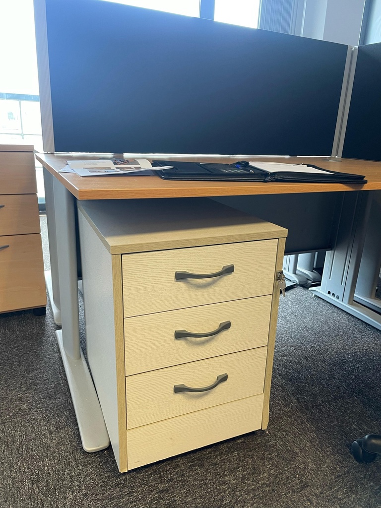 Light Wood Pedestal