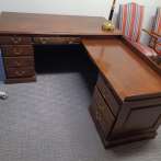 L-Desk - RH (66"x76")