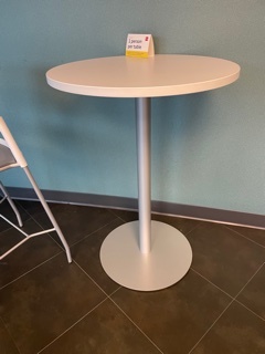 Break/Café Round Table 30 (Qty: 7)