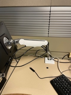 Monitor Arms (Qty: 73)