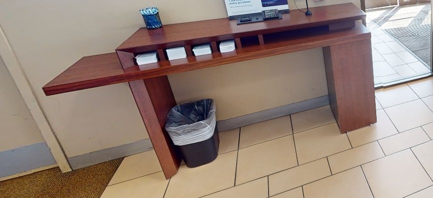 Cheque Desks
