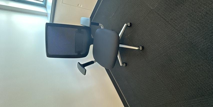 Black Task Chair