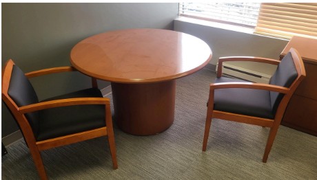 Round table 48" diameter