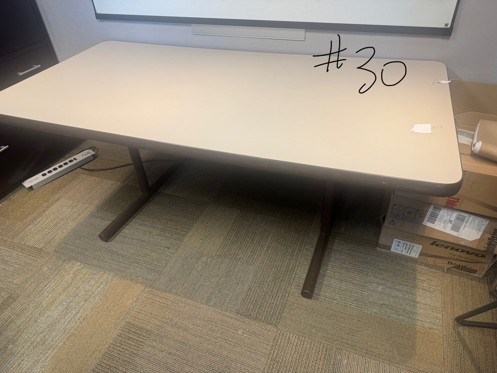 white station table