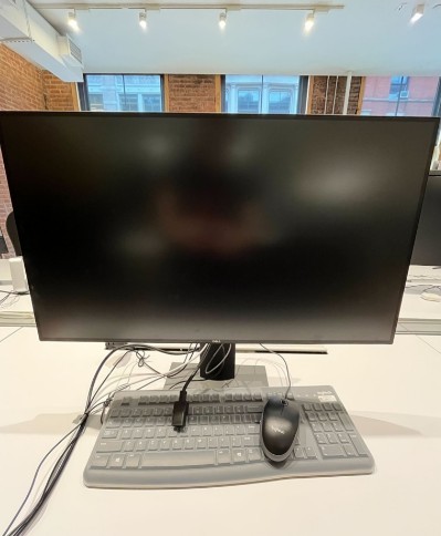 31” Monitor (representative photo)