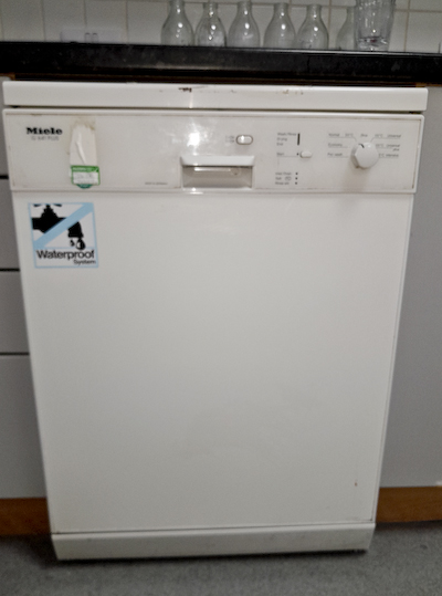 White under-counter Dishwasher