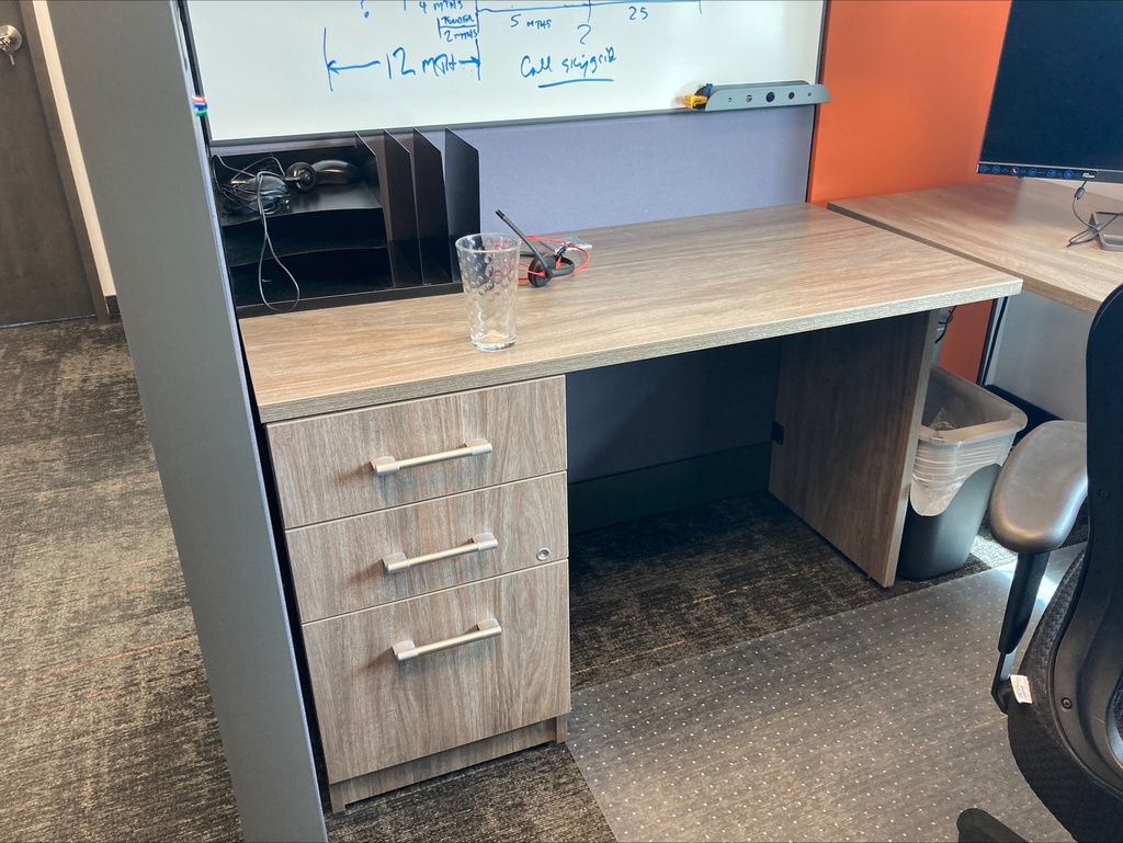 Small desk with drawers