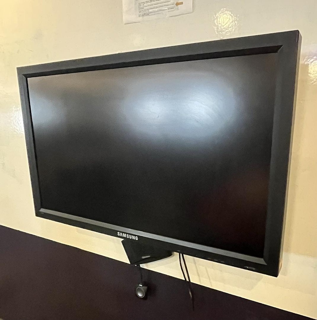 TV - Samsung 40