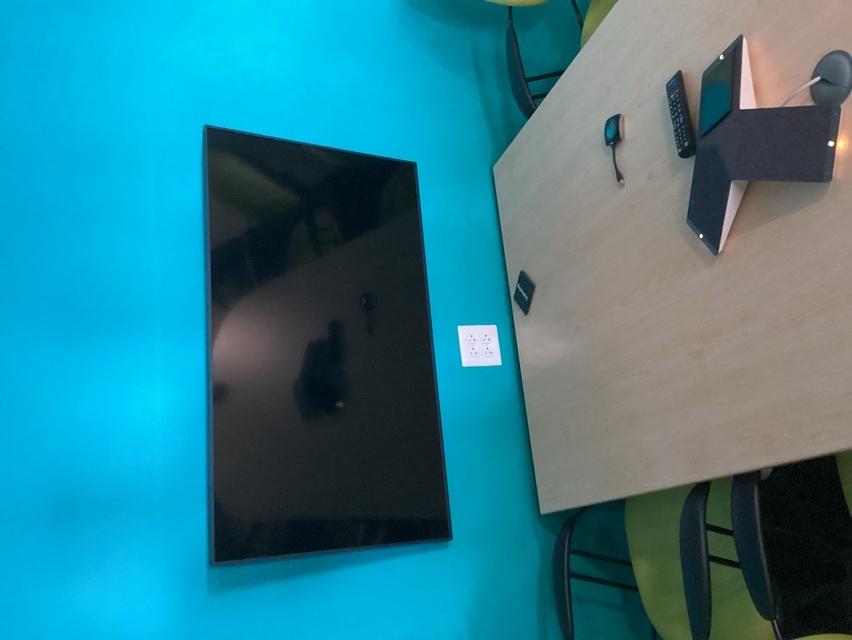 Samsung 49”